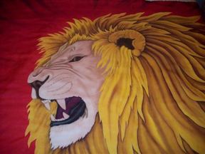 Picture of roaring Lion of Judah on silk fabric